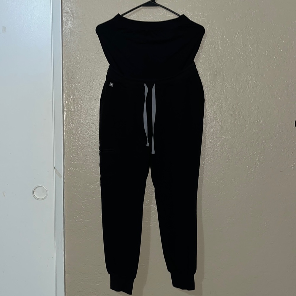 Black Zamora Joggers Maternity Figs SP